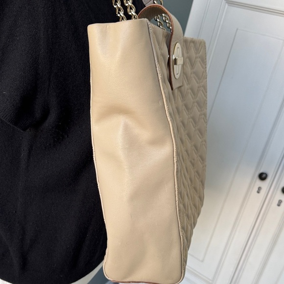 Kate Spade Quilted Large Tan Tote - Picture 5 of 15
